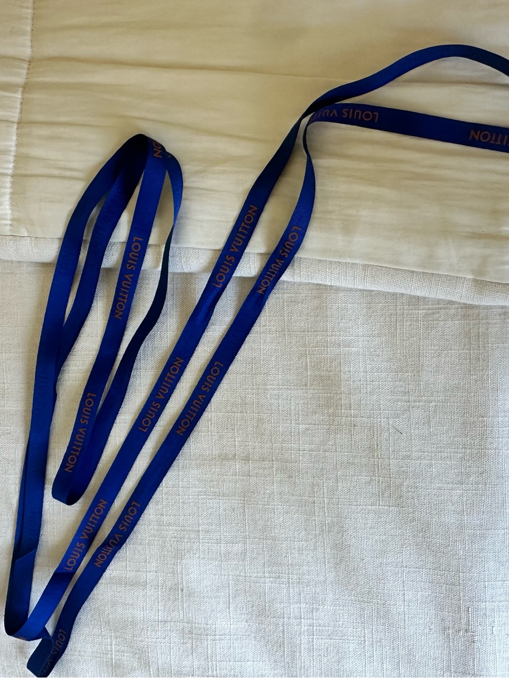 Louis Vuitton Authentic Ribbon - Picture 2 of 3